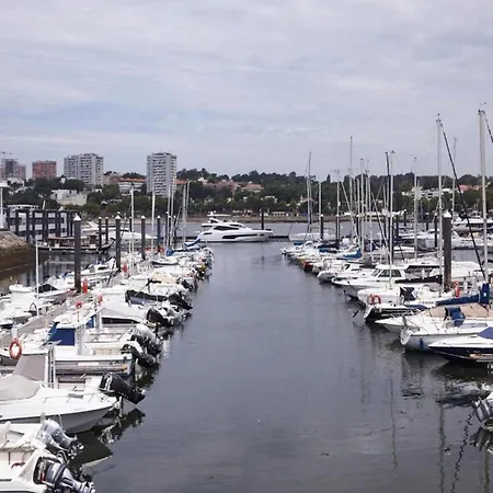 Feel Clerigos Charm Flat 2 2 Apartment Porto